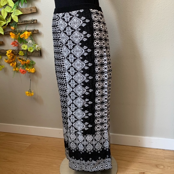 Free People Maxi Skirt - Picture 2 of 3
